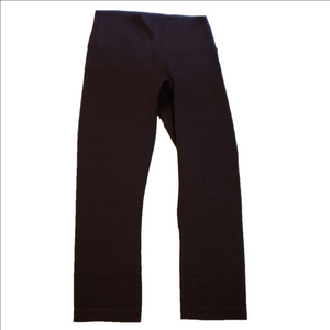 #1018 Lululemon leggings size 4 b599.
